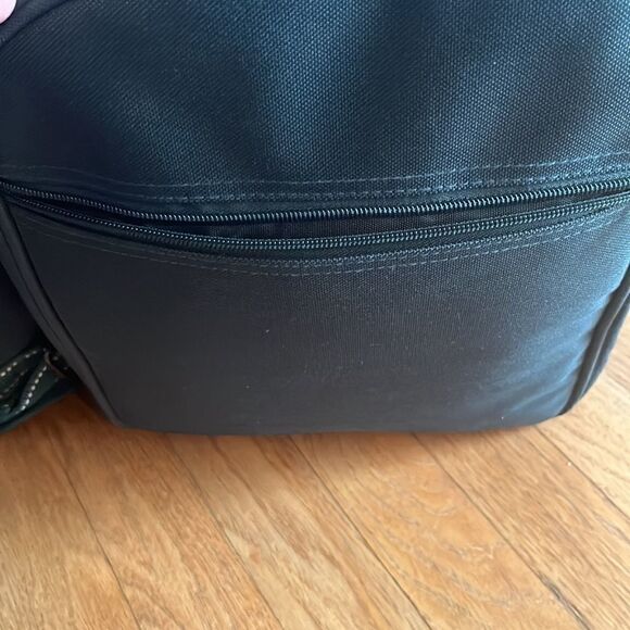 Picnic at Ascot Original Equipped 2 Person Green Picnic Backpack w/ Cooler - Picture 3 of 9